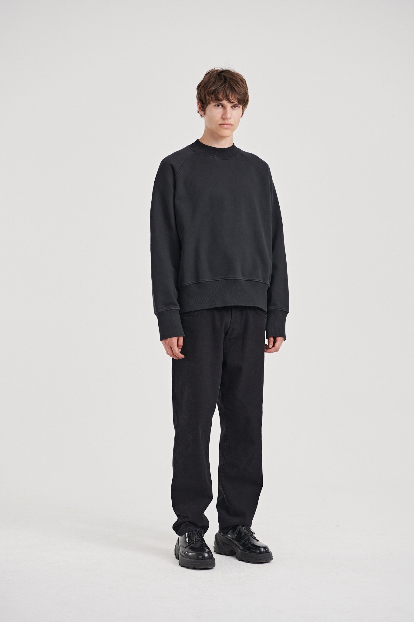 02 / Sweatshirts – Oftt