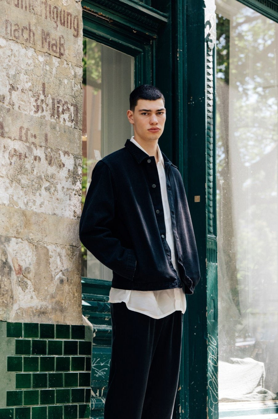 09/ Black Denim Jacket – Oftt