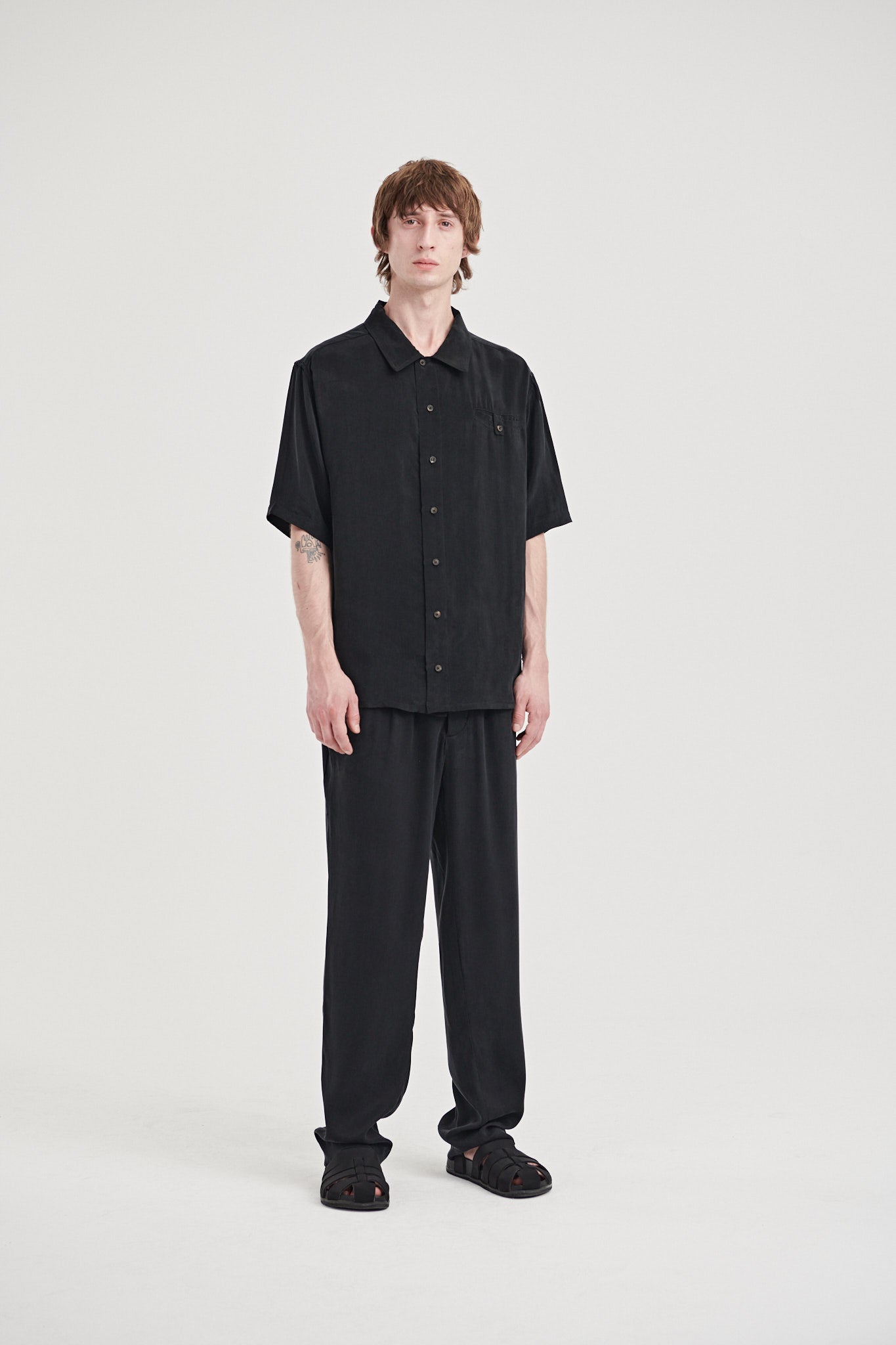 06 / Oftt Grandpa Cool Vegan Silk Shirt black
