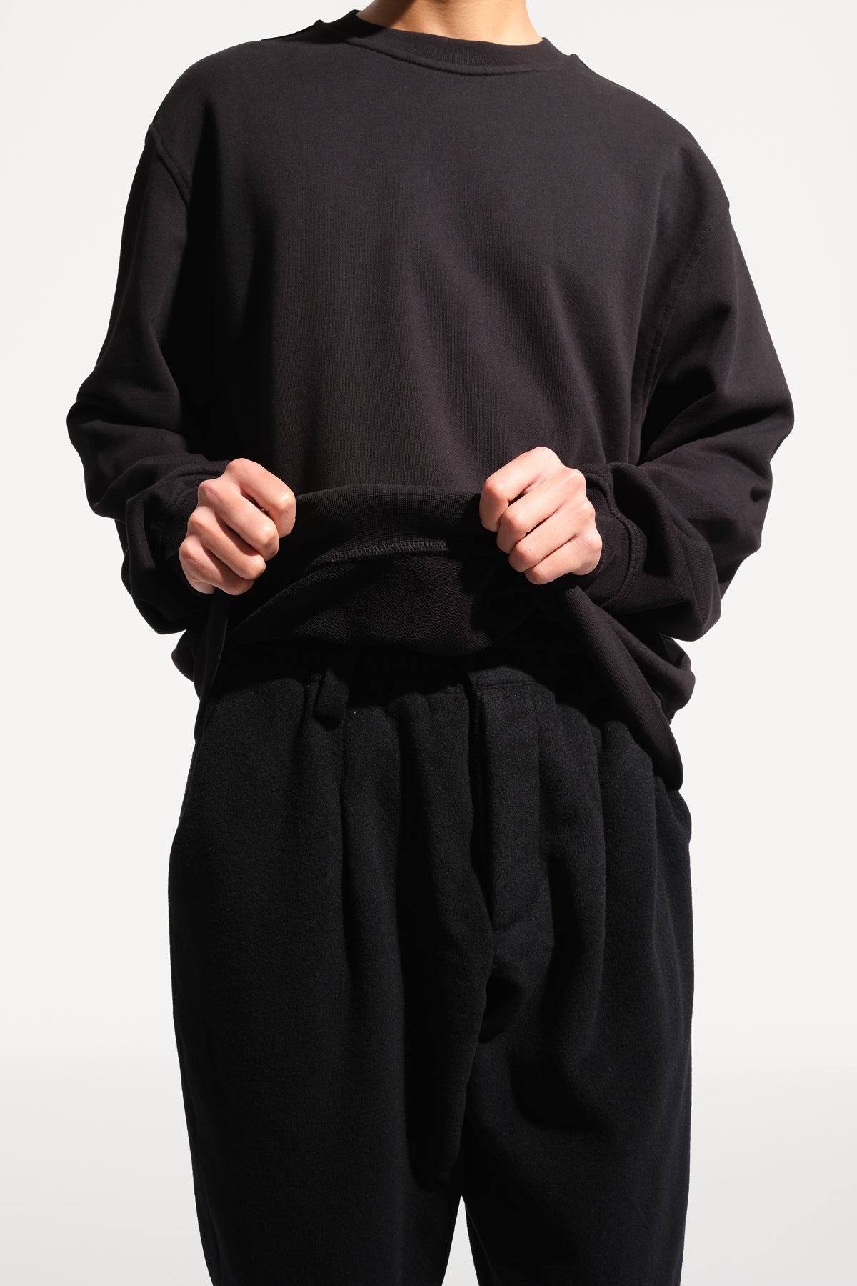 oftt - 02- reversible sweatshirt - black - organic cotton fleece - image 7