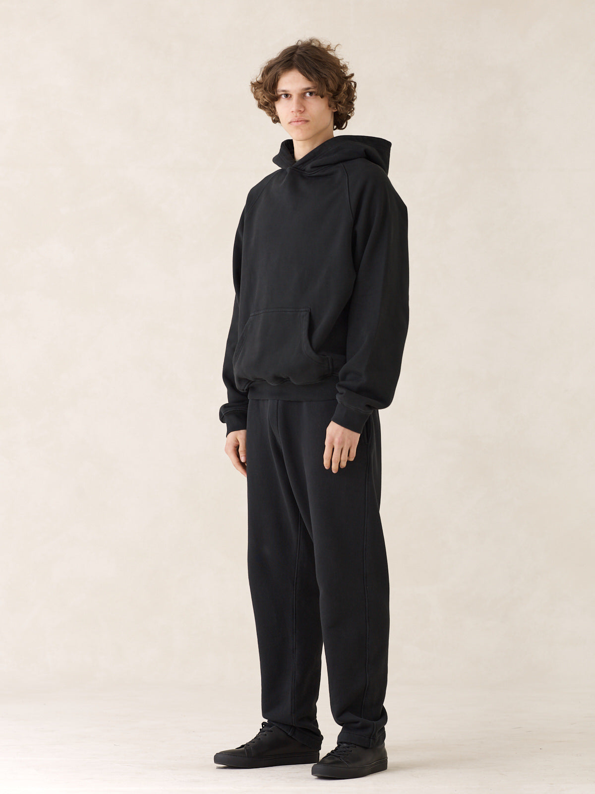 03 / Oftt Heavyweight Hooded Sweatshirt / Black