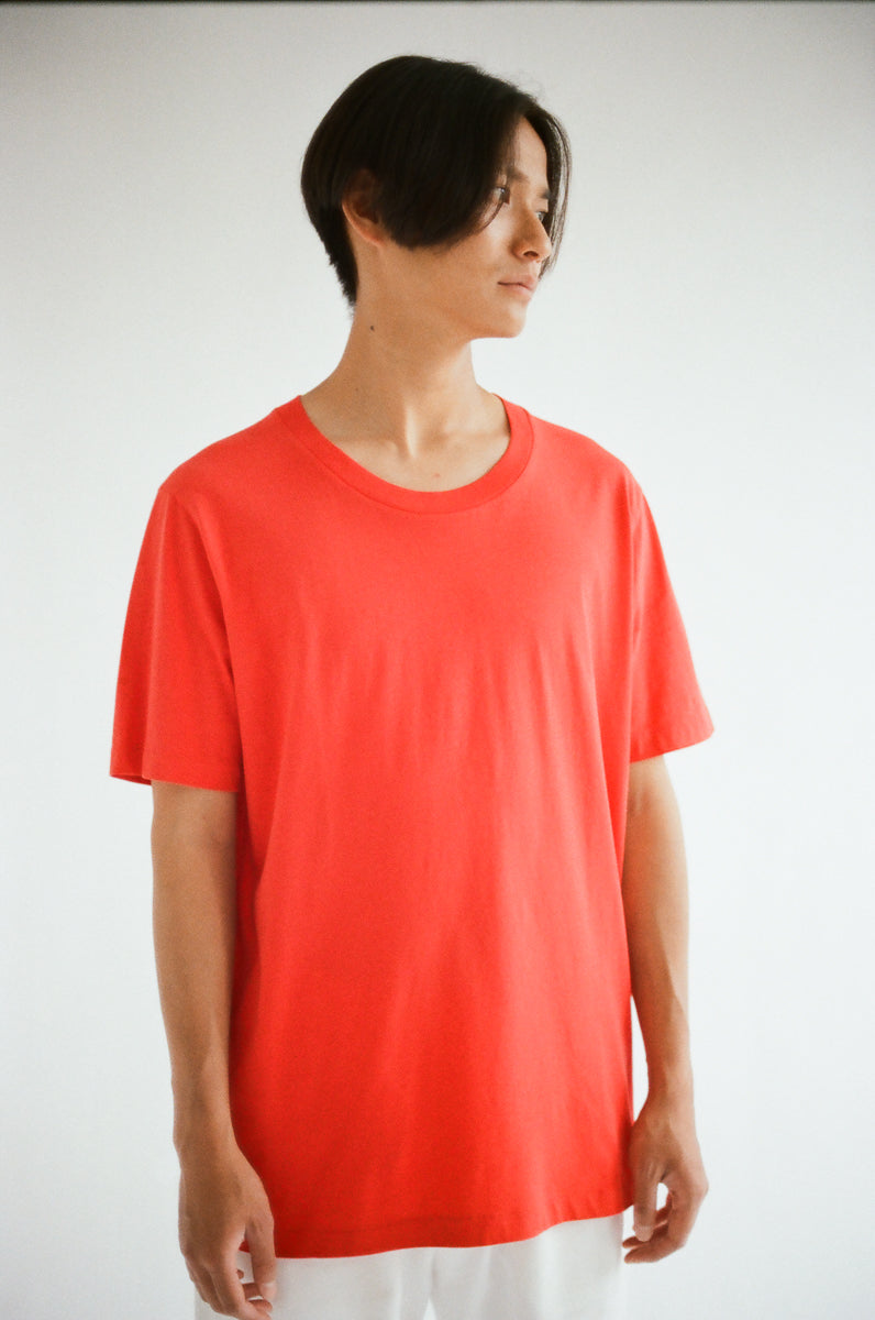 oftt - 01 - perfect fit t-shirt - solar red - organic cotton - image 1